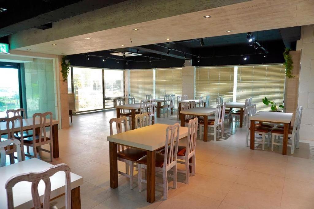 Emerald Hotel Jeju Dış mekan fotoğraf
