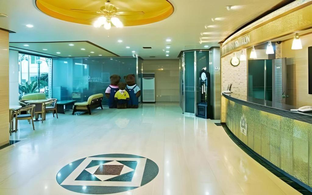 Emerald Hotel Jeju Dış mekan fotoğraf