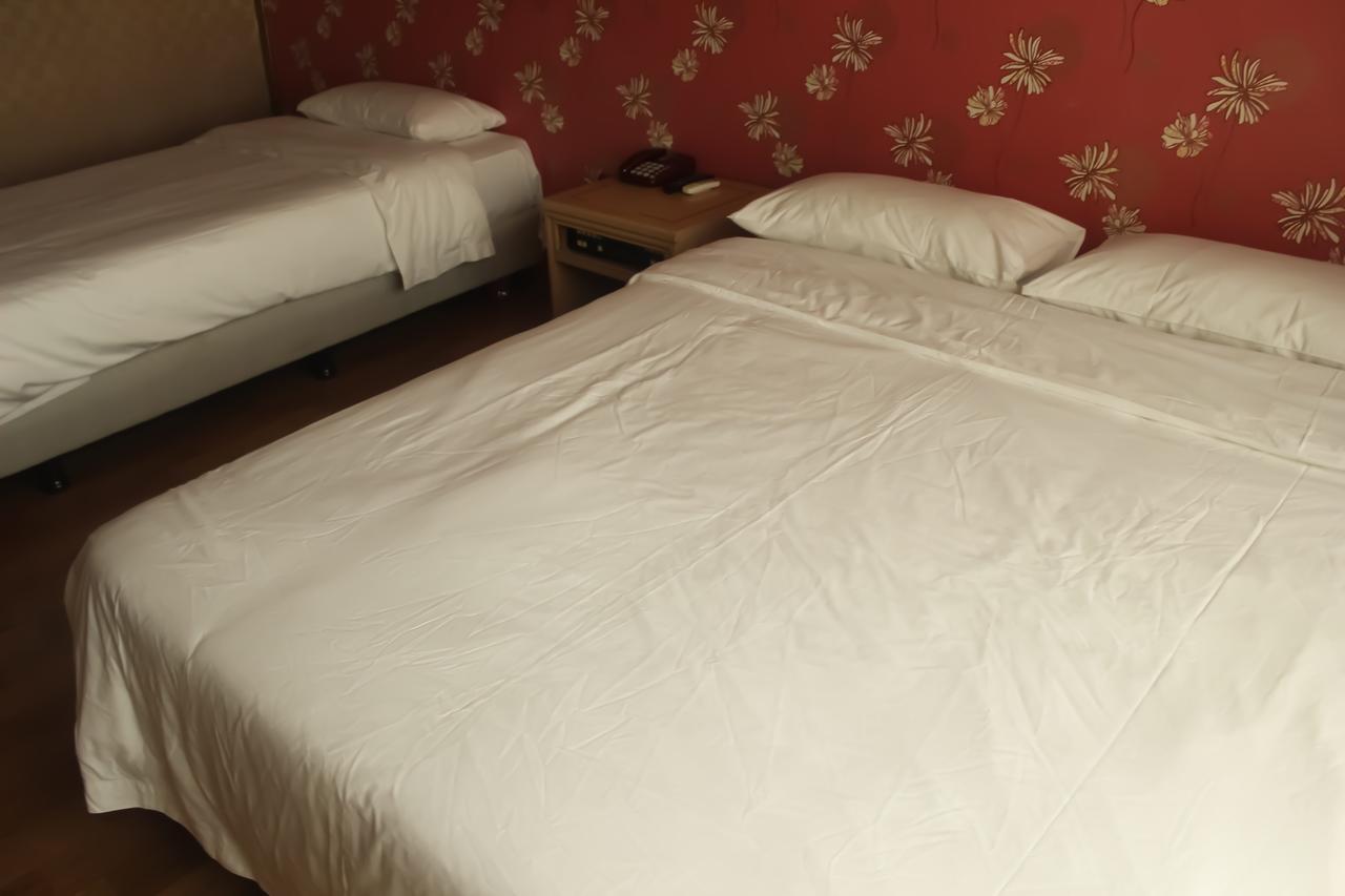 Emerald Hotel Jeju Dış mekan fotoğraf